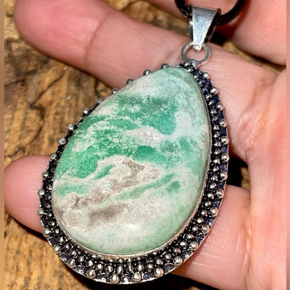 Variscite Pendant 2 1/4” - Picture 5 of 11